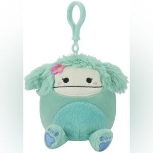 Squishmallow Joelle The Bigfoot W/Flower 3.5’ Clip NWT